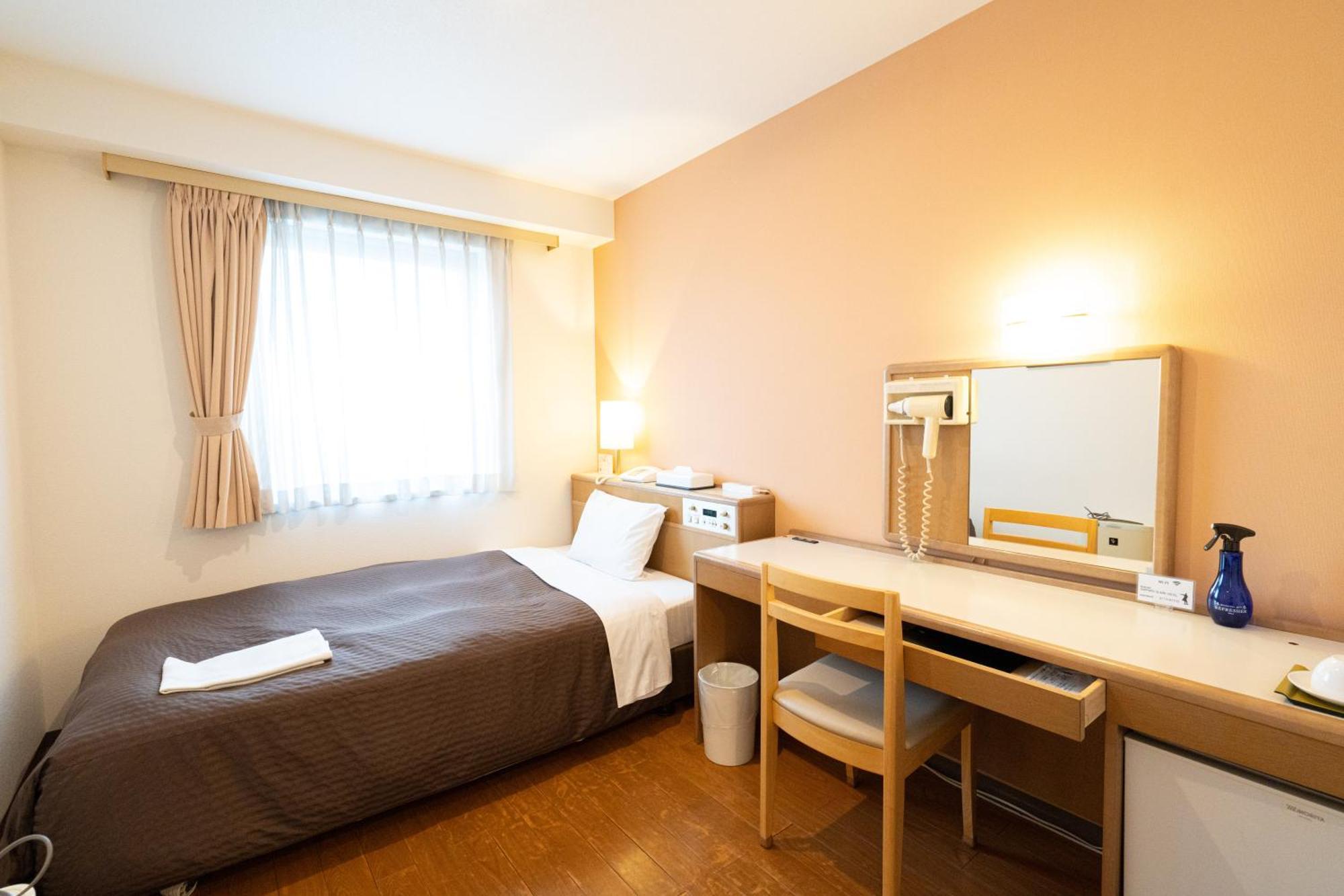 Sapporo Clark Hotel Bagian luar foto