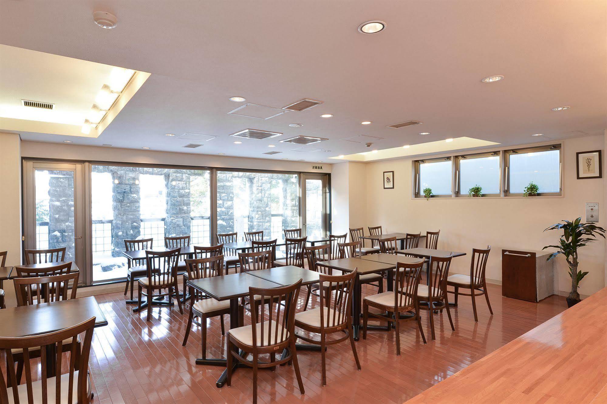 Sapporo Clark Hotel Bagian luar foto
